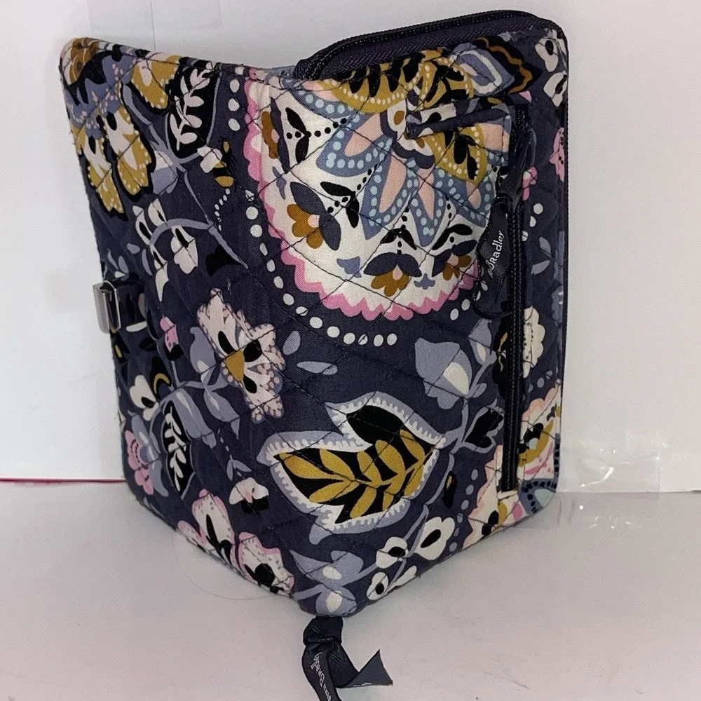 Vera Bradley RFID‎ Turnlock Wallet In Charmont meadow NWOT